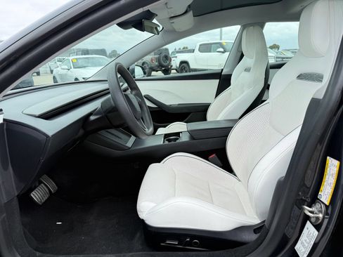 Used 2024 Tesla Model 3 Performance AWD/4WD image 5