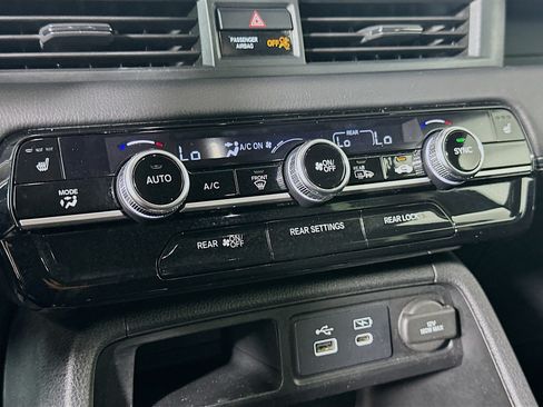 Used 2023 Honda Pilot EX-L image 23