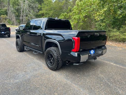 Used 2024 Toyota Tundra Limited w/ Power Package AWD/4WD image 3