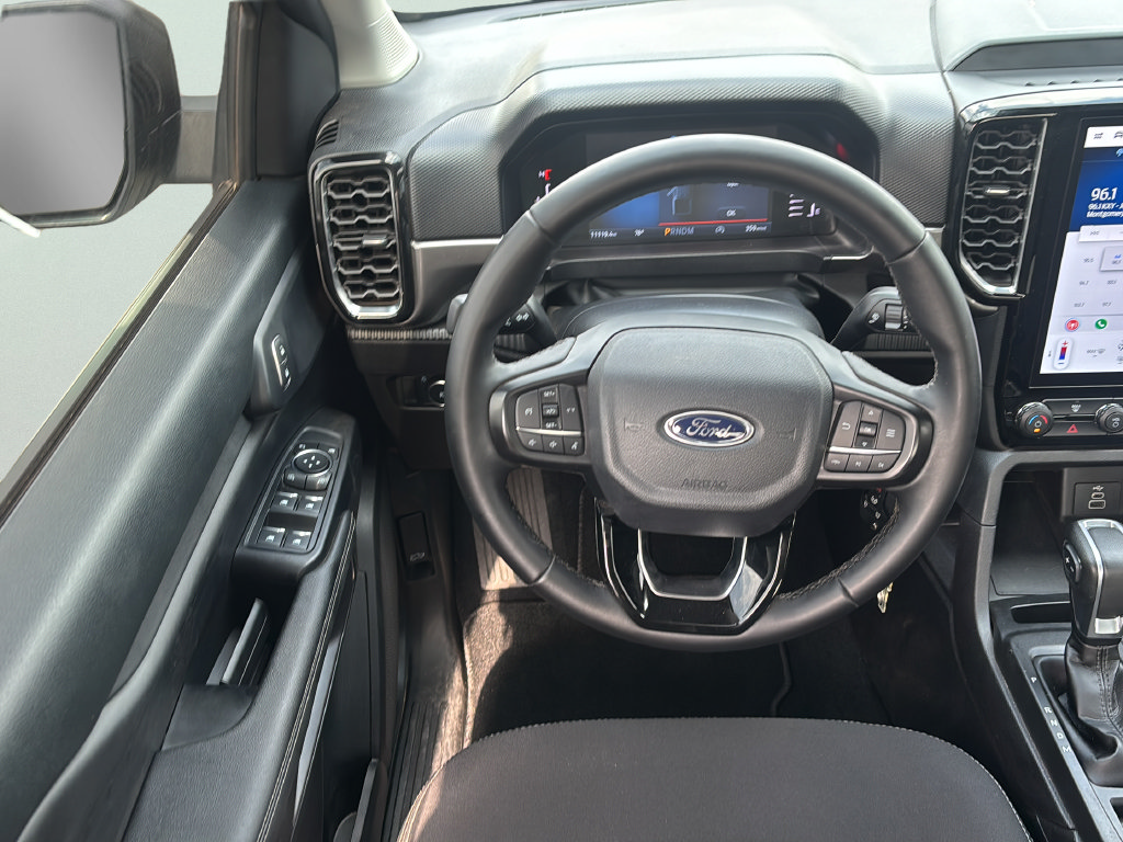 Used 2025 Ford Ranger XLT w/ Trailer Tow Package AWD/4WD image 17