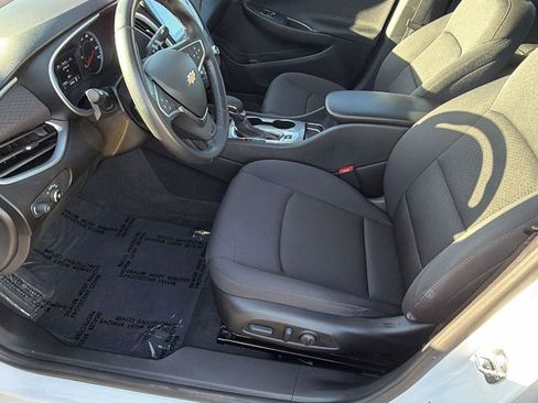 Certified 2022 Chevrolet Malibu RS w/ LPO, Convenience Package 1 FWD image 13