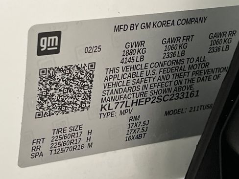 Used 2025 Chevrolet Trax LT w/ LT Convenience Package image 64