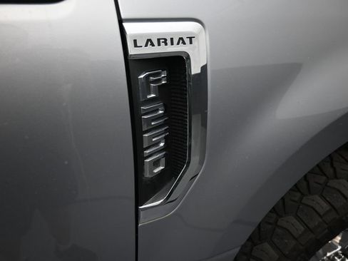 Certified 2022 Ford F250 Lariat w/ Chrome Package AWD/4WD image 26