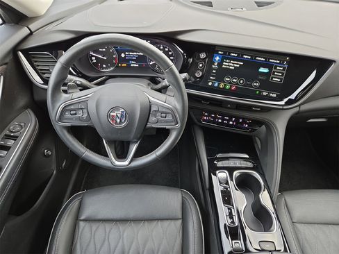 Used 2022 Buick Envision Avenir w/ Safety Package image 14