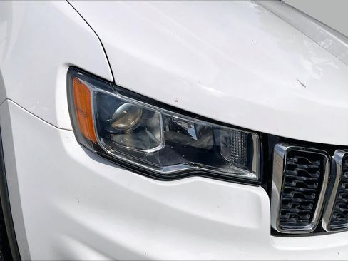 Used 2021 Jeep Grand Cherokee Limited w/ Trailer Tow Group IV RWD image 26