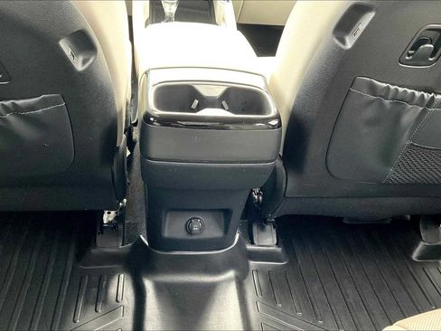 Used 2022 Kia Telluride EX w/ EX Premium Package image 33