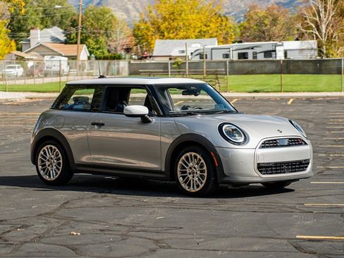 Used 2025 MINI Cooper S image 3