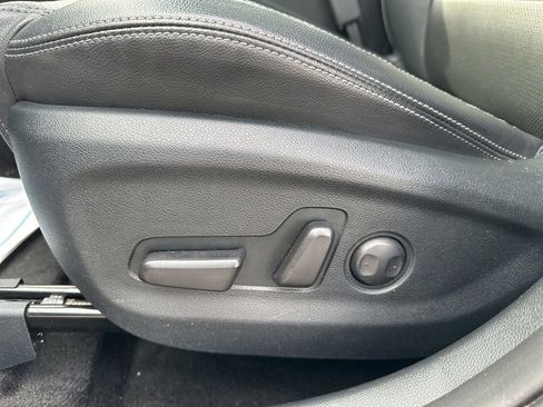 Used 2022 Kia Sportage Nightfall Edition image 17