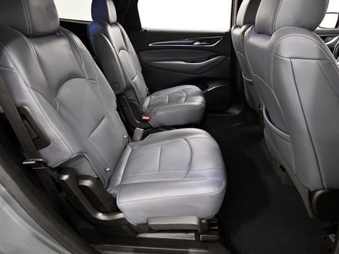 Used 2023 Buick Enclave Essence w/ LPO, Touring Package image 17