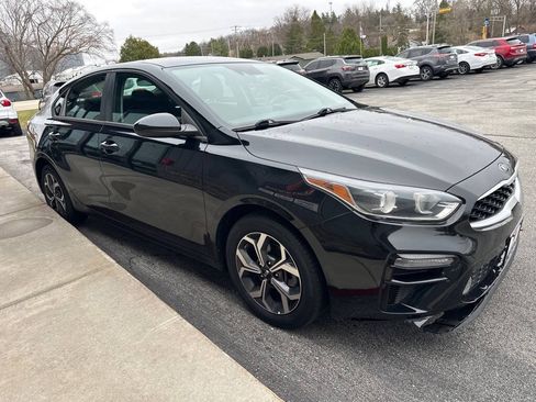 Used 2019 Kia Forte LXS FWD image 5
