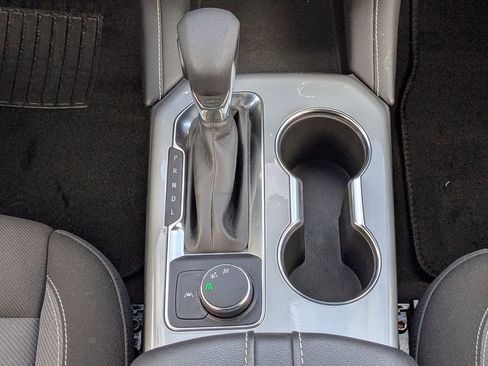 Used 2025 Chevrolet Blazer LT image 20