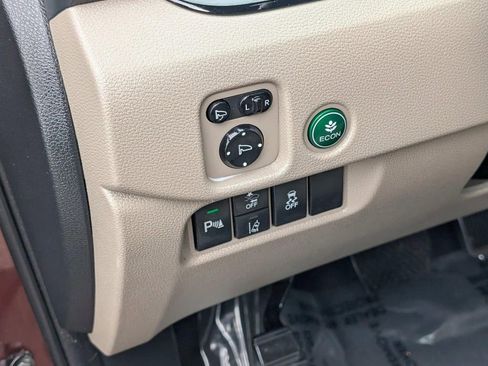 Used 2019 Honda Pilot Elite image 31