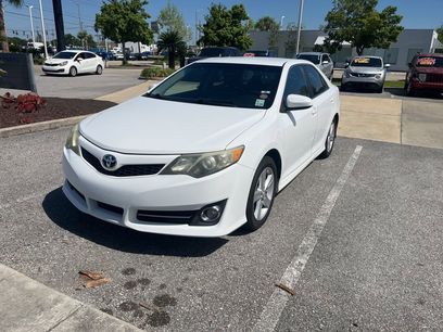 Used 2014 Toyota Camry SE