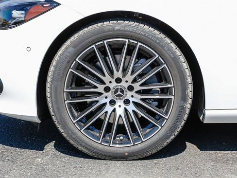 New 2025 Mercedes-Benz C 300 4MATIC Sedan image 9