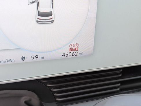 Used 2023 Hyundai Ioniq 5 Limited image 28