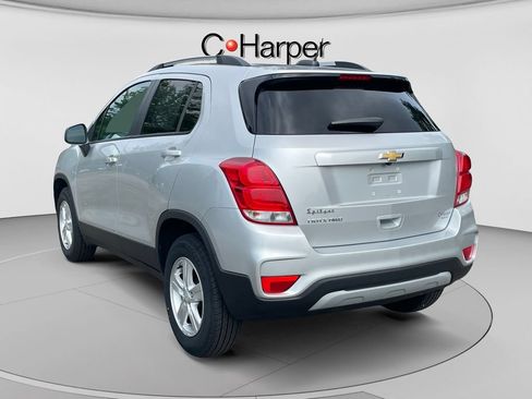 Used 2021 Chevrolet Trax LT w/ LT Convenience Package AWD/4WD image 5