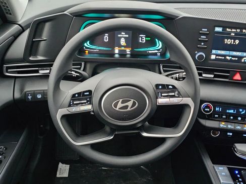 New 2026 Hyundai Elantra Blue image 16