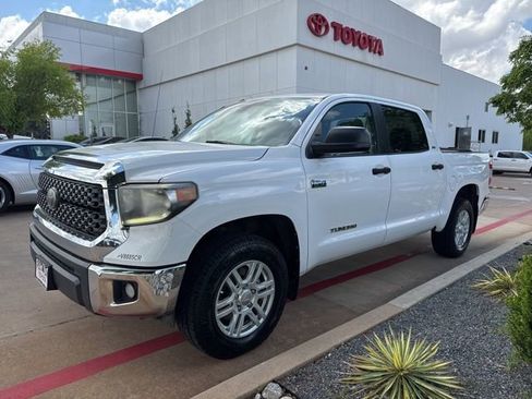 Used 2018 Toyota Tundra SR5 w/ SR5 Upgrade Package AWD/4WD image 42