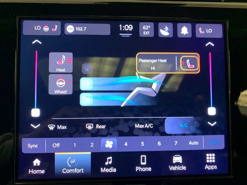 Used 2023 Jeep Grand Cherokee Altitude image 29