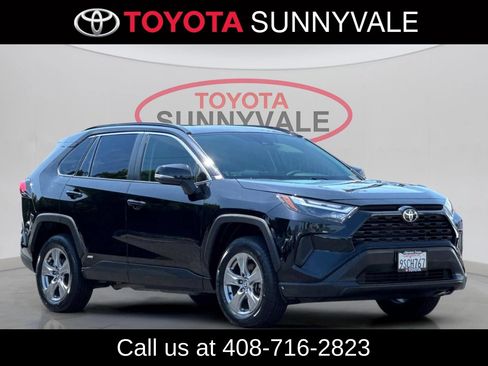Used 2025 Toyota RAV4 XLE w/ Convenience Package AWD/4WD image 10