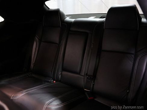 Used 2021 Dodge Challenger SRT Hellcat image 15