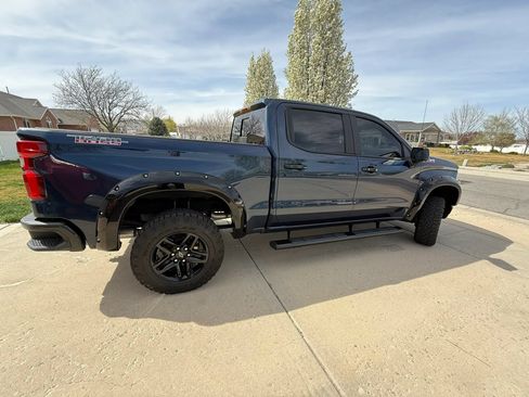 Used 2020 Chevrolet Silverado 1500 LT Trail Boss AWD/4WD image 23