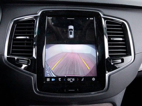 Used 2023 Volvo XC90 T8 Ultimate w/ Protection Package Premier image 16