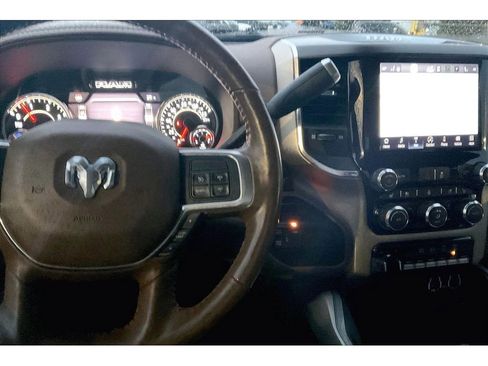 Used 2022 RAM 3500 Laramie image 19