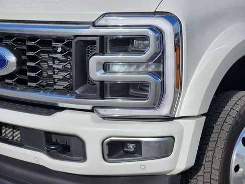 New 2026 Ford F450 Platinum w/ Platinum Plus Package AWD/4WD image 6