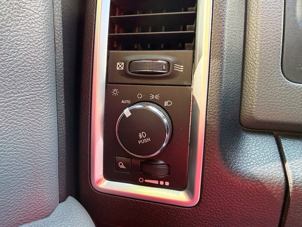 Used 2017 RAM 1500 Big Horn AWD/4WD image 45