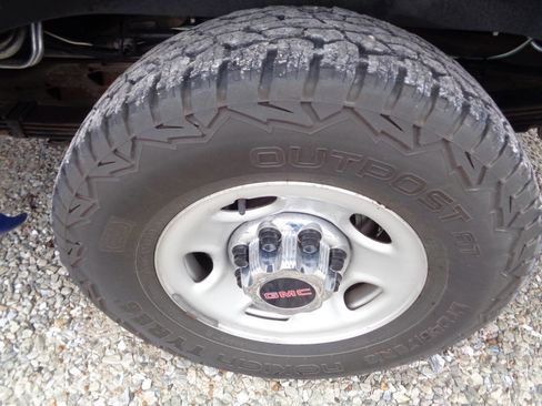 Used 2018 GMC Savana 3500 LT w/ LT Preferred Equipment Group image 47