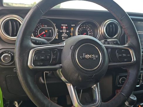 Used 2019 Jeep Wrangler Unlimited Rubicon AWD/4WD image 15