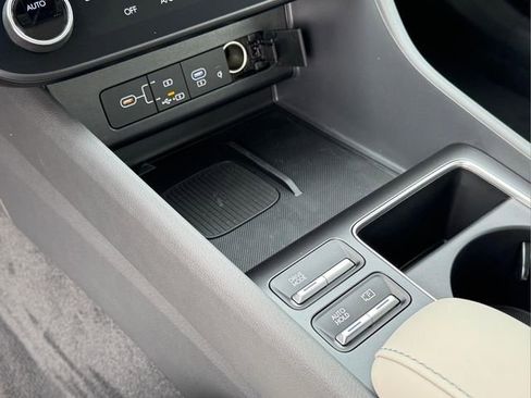 New 2026 Hyundai Sonata SEL FWD image 23