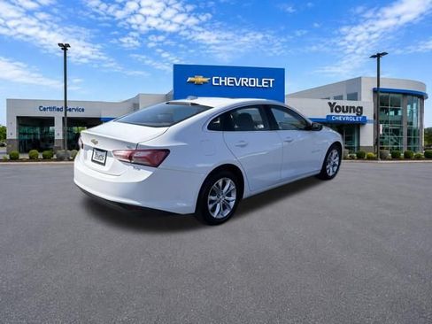 Used 2022 Chevrolet Malibu LT FWD image 7