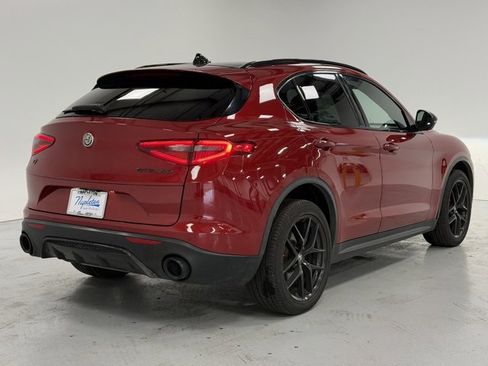 Used 2019 Alfa Romeo Stelvio Ti Sport w/ Quick Order Package 22S Sport image 4
