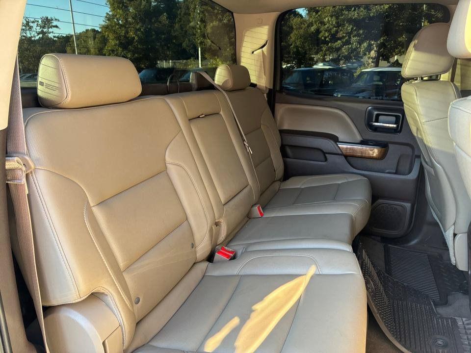 Used 2015 GMC Sierra 2500 SLT w/ Driver Alert Package AWD/4WD image 29