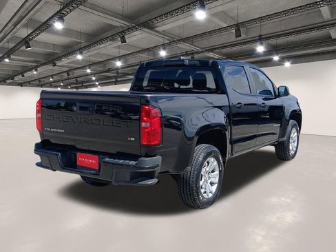 Used 2021 Chevrolet Colorado LT image 16