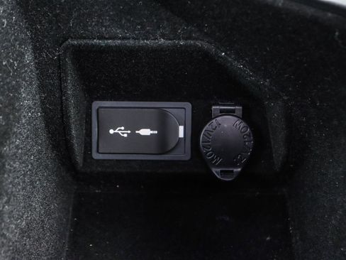 Used 2016 Lexus RC F image 14