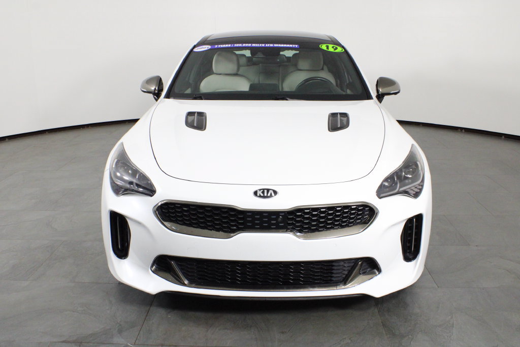 Used 2019 Kia Stinger GT2 RWD image 11