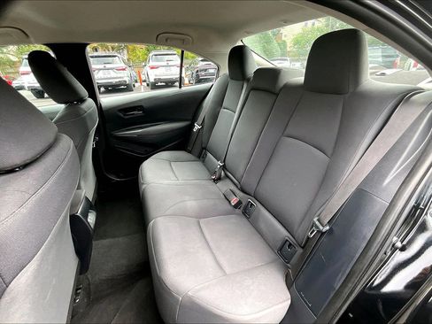 Used 2024 Toyota Corolla LE FWD image 24