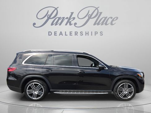 Certified 2024 Mercedes-Benz GLS 450 4MATIC image 7