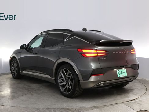 Used 2023 Genesis GV60 Advanced AWD/4WD image 17