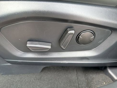 New 2026 Ford Explorer Active image 18