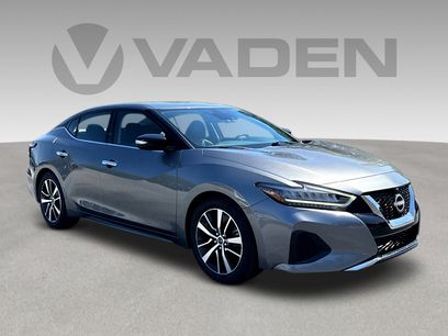 Used 2023 Nissan Maxima SV w/ Floor Mat Group