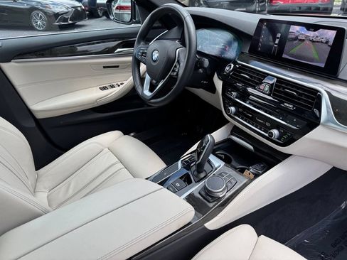 Used 2019 BMW 530i xDrive w/ Executive Package AWD/4WD image 34