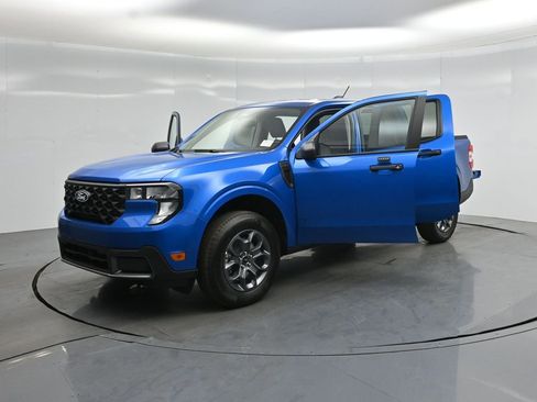 New 2026 Ford Maverick XLT FWD image 24