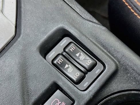 Certified 2022 Subaru Crosstrek 2.0i Premium AWD/4WD image 24