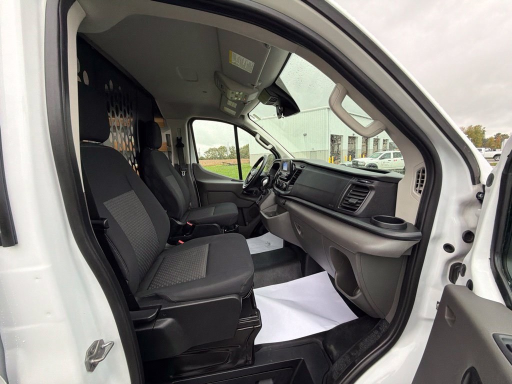 Used 2025 Ford Transit 250 Low Roof w/ Exterior Upgrade Package RWD image 35