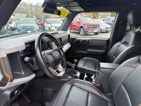 Used 2023 Ford Bronco Badlands AWD/4WD image 11