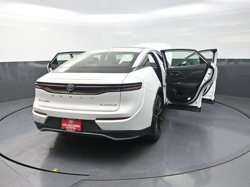 Certified 2025 Toyota Crown Platinum AWD/4WD image 44